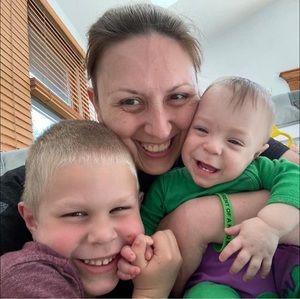 Meet your Posher, Sara